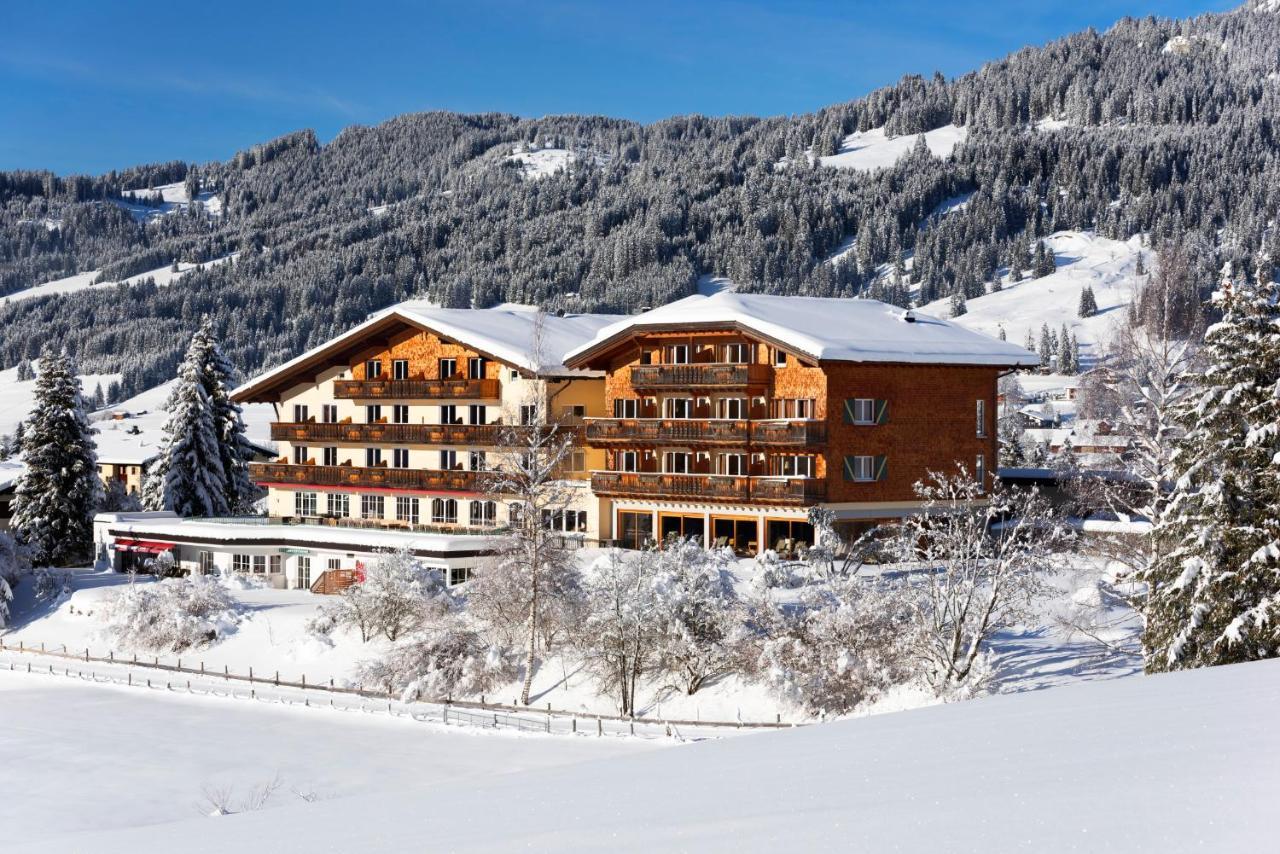 Hotel Hohenfels Танхайм Екстериор снимка