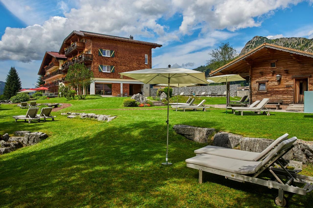 Hotel Hohenfels Танхайм Екстериор снимка