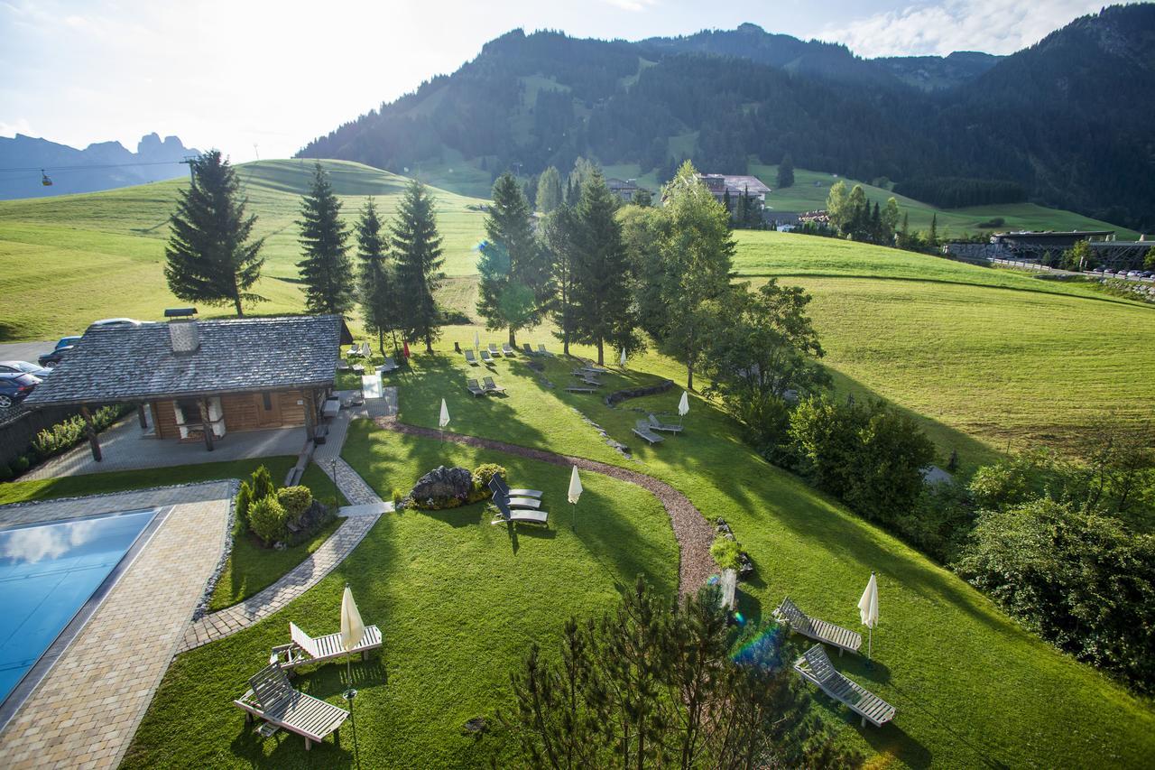 Hotel Hohenfels Танхайм Екстериор снимка