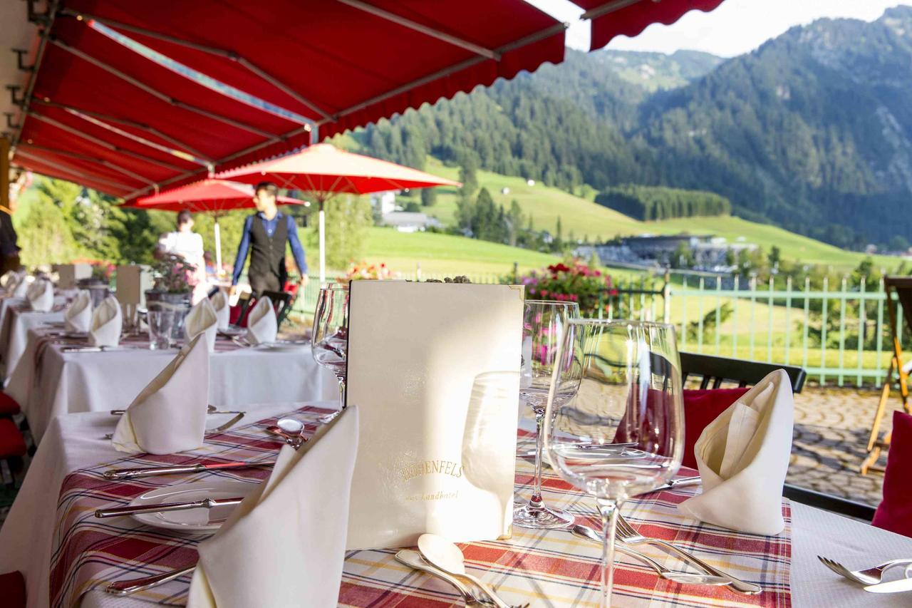 Hotel Hohenfels Танхайм Екстериор снимка