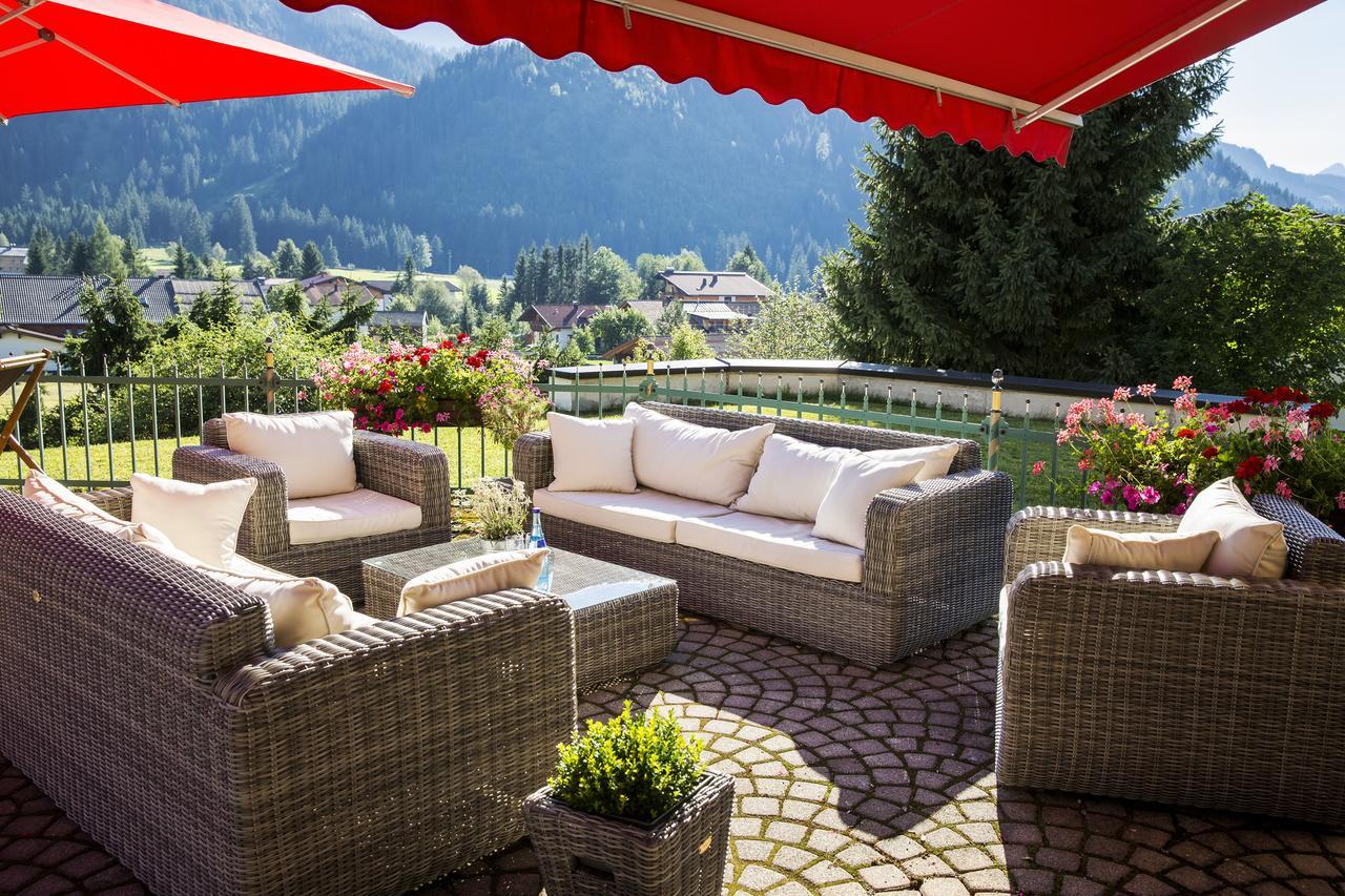 Hotel Hohenfels Танхайм Екстериор снимка