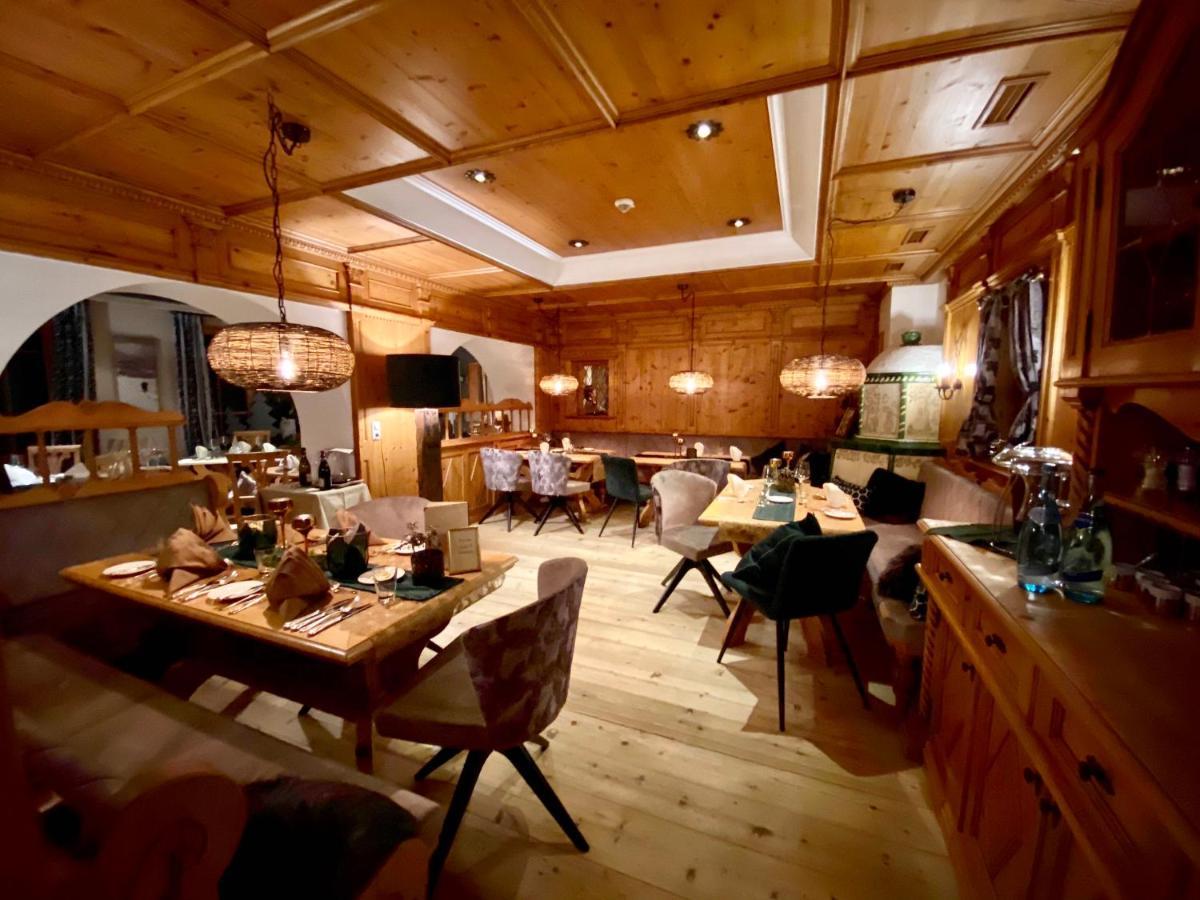 Hotel Hohenfels Танхайм Екстериор снимка